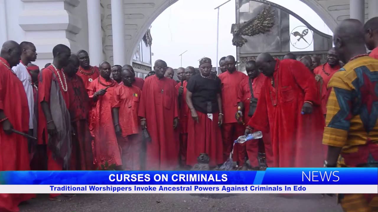 PHOTOS: Oba of Benin places curse on kidnappers, armed robbers, criminals