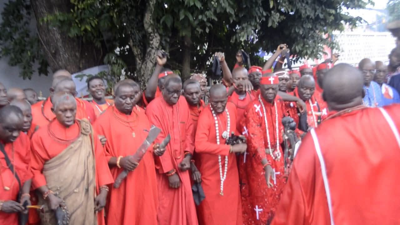 PHOTOS: Oba of Benin places curse on kidnappers, armed robbers, criminals