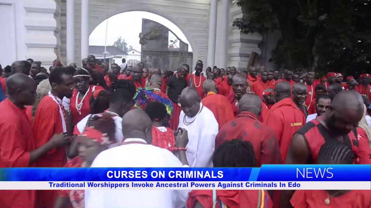 PHOTOS: Oba of Benin places curse on kidnappers, armed robbers, criminals