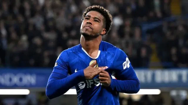 Manchester United Reaches Agreement To Sign Andrey Santos From Chelsea