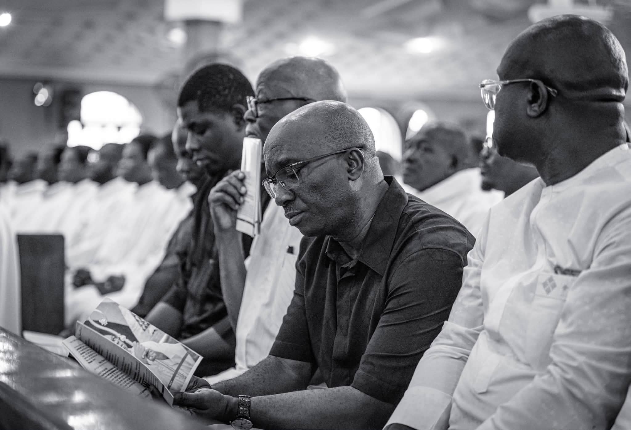 Gov. Okpebholo mourns Archbishop Akubeze, Donates Two Coaster Buses To Catholic Archdiocese