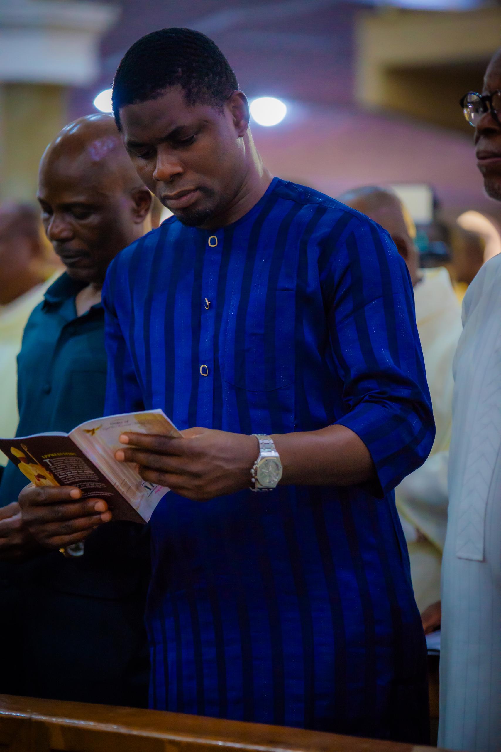 Edo ALGON Boss Sunny Ekpeson Joins Gov. Okpebholo, Dignitaries To Receive Remains Of Late Archbishop Akubeze In Benin [SEE PHOTOS]