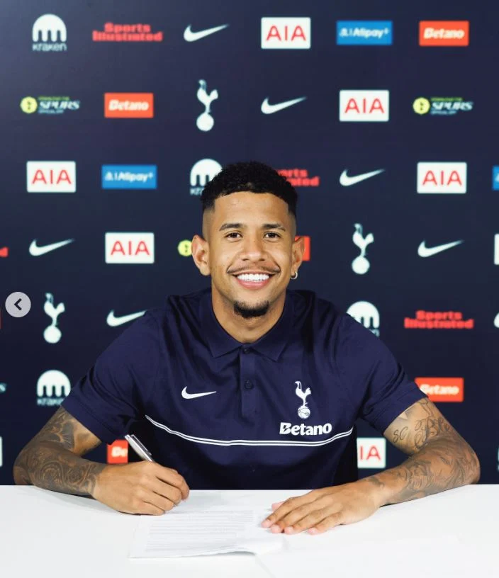 Tottenham Sign Man City’s Savinho For Reported £75m